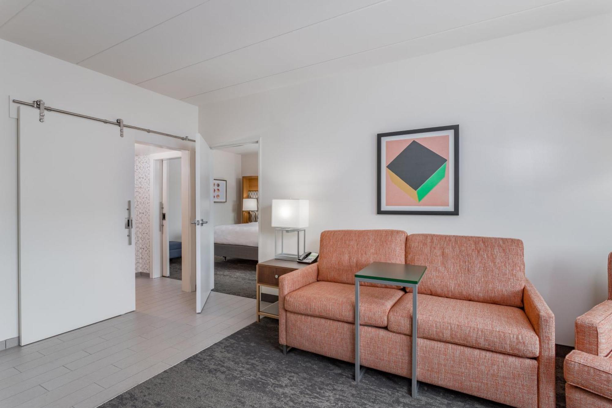 Holiday Inn - Columbus By Ihg Exterior foto