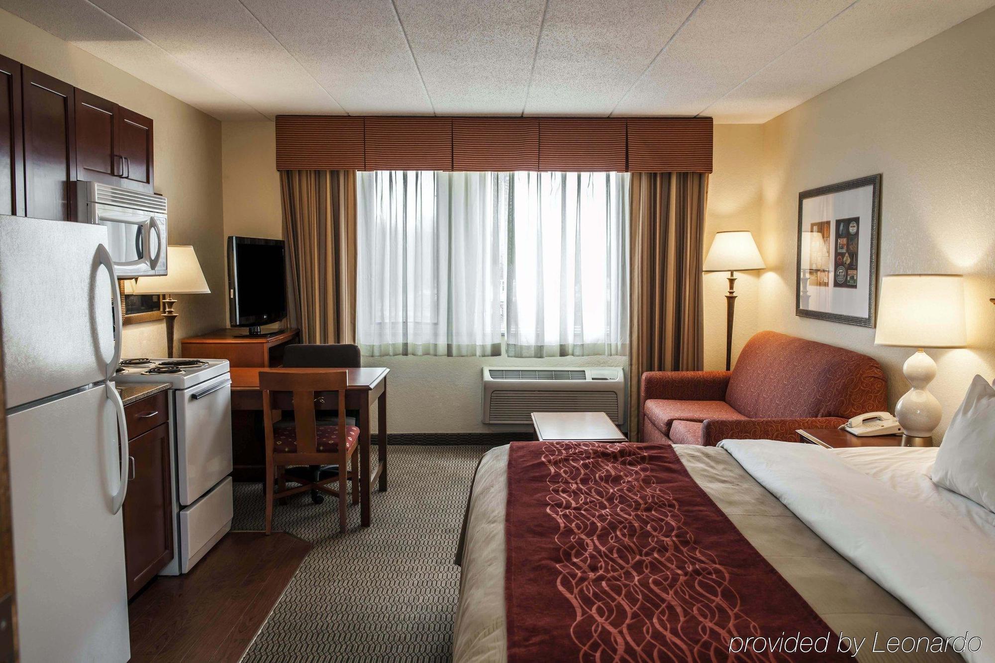 Holiday Inn - Columbus By Ihg Exterior foto