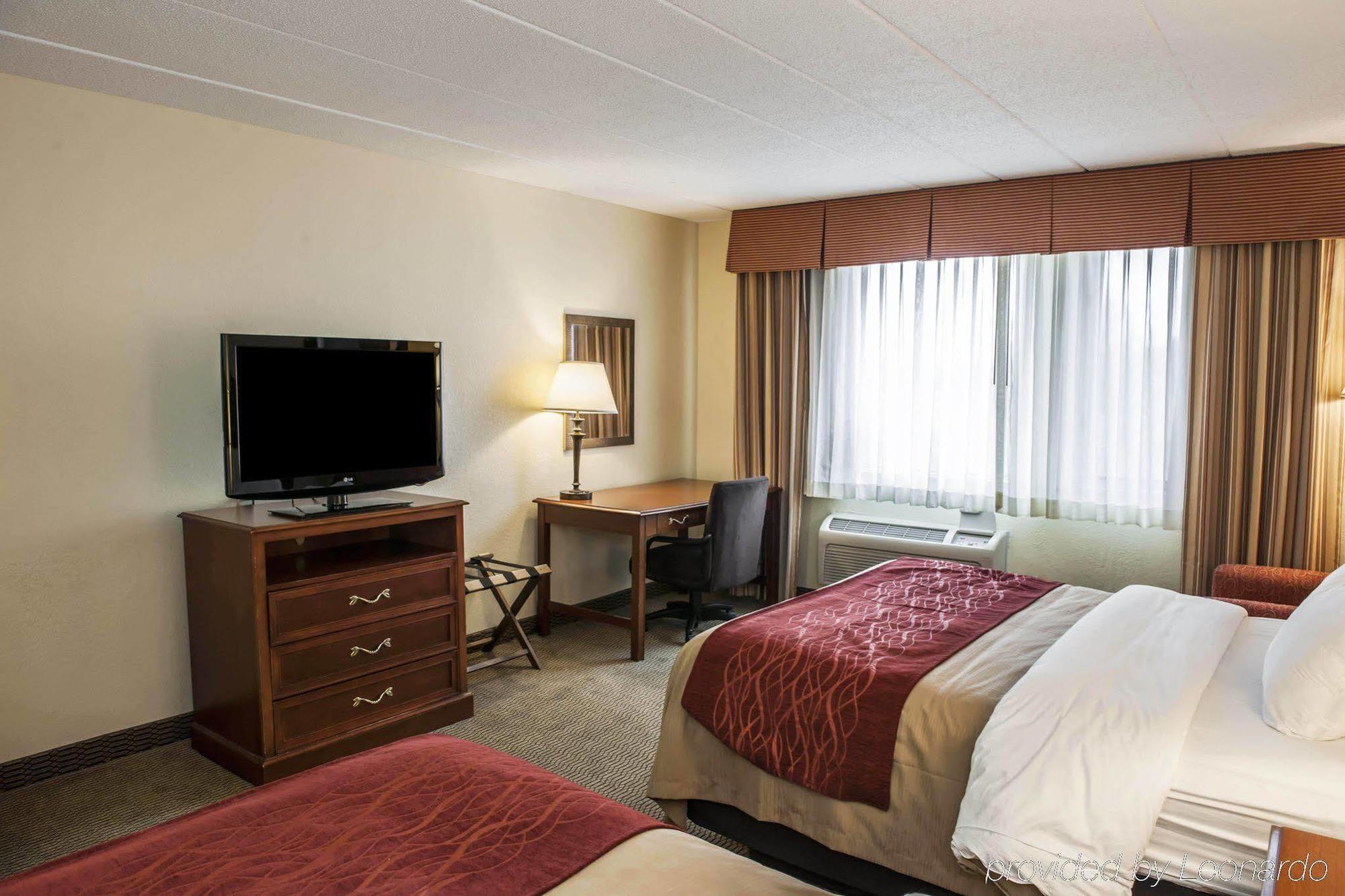 Holiday Inn - Columbus By Ihg Exterior foto